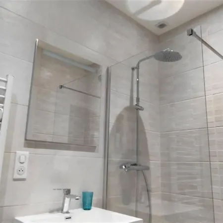 Appartement T2 Centre-Ville Entierement Renove Reims Exterior photo